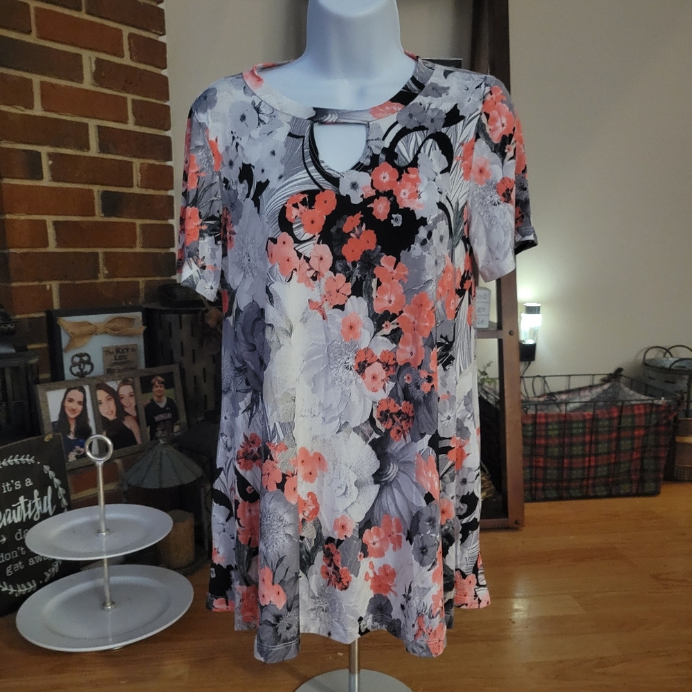 NWOT Boutique Top